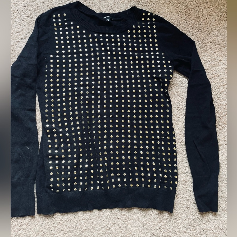 Express Sweater Bundle - Picture 4 of 6